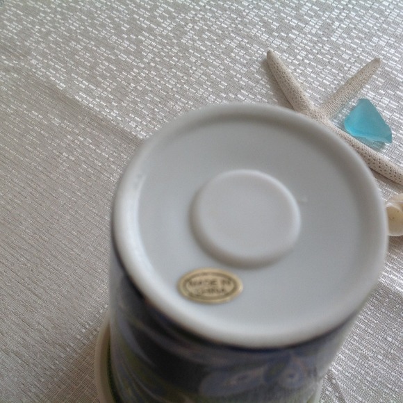 Vera Bradley Ceramic Travel Mug With  White Lid Blue‎ Paisley Print - Picture 2 of 4